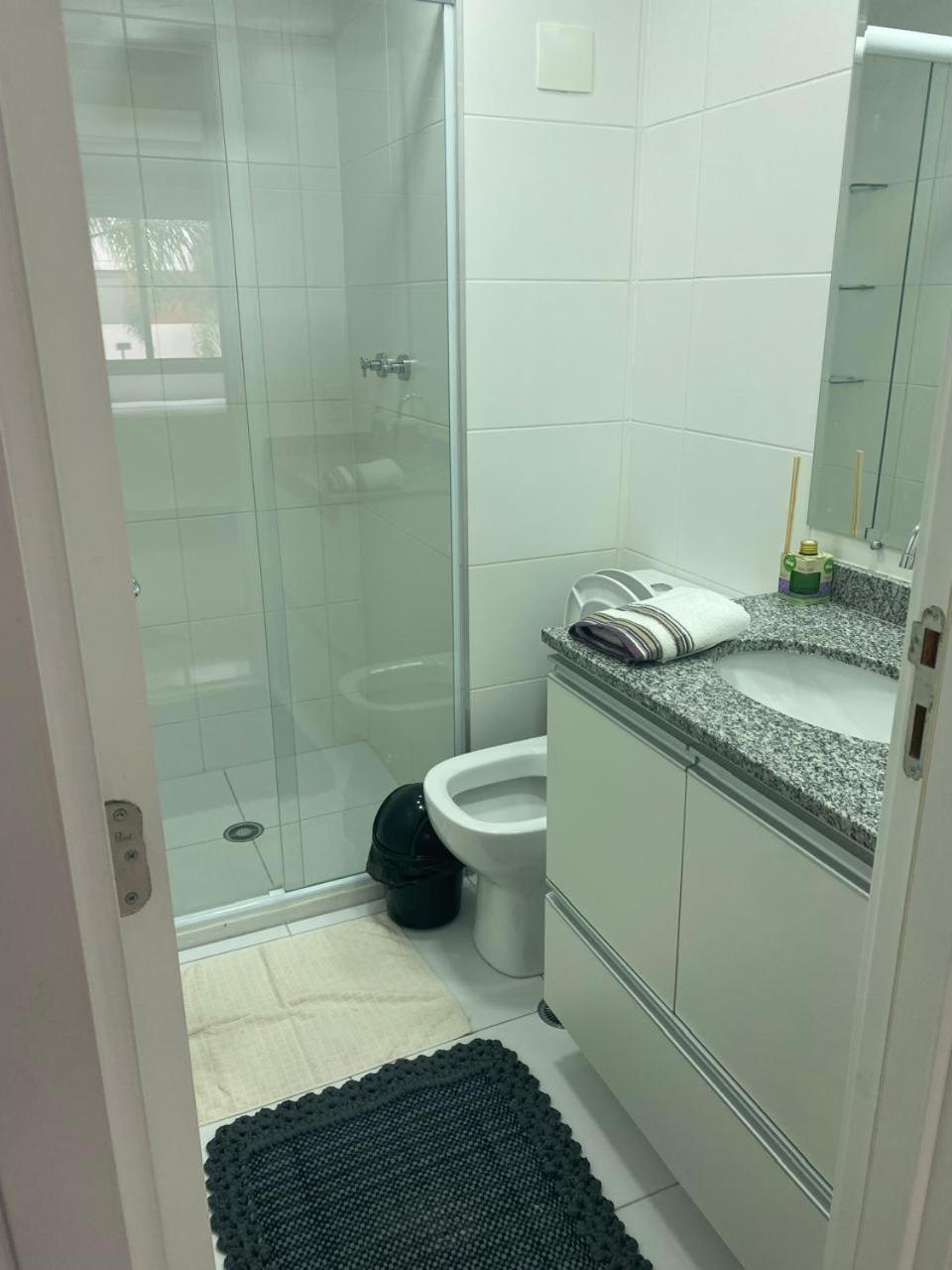 Confortavel E Com Piscina Em Apartment *